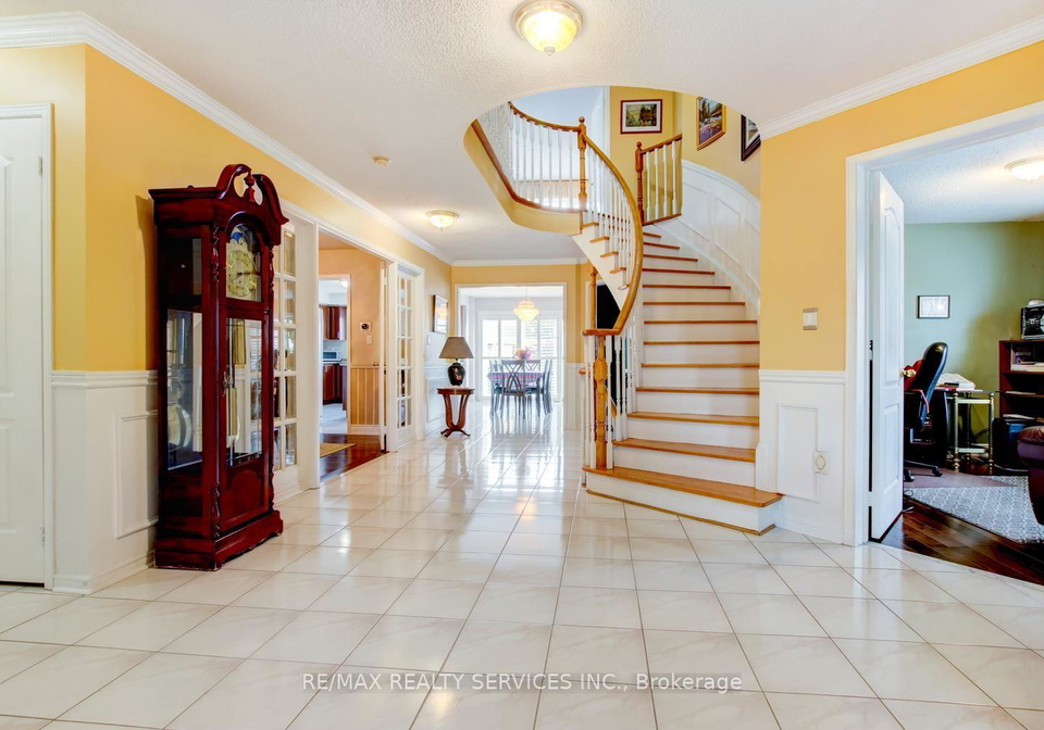 671-peter-robertson-boulevard-brampton-ontario-w13720970