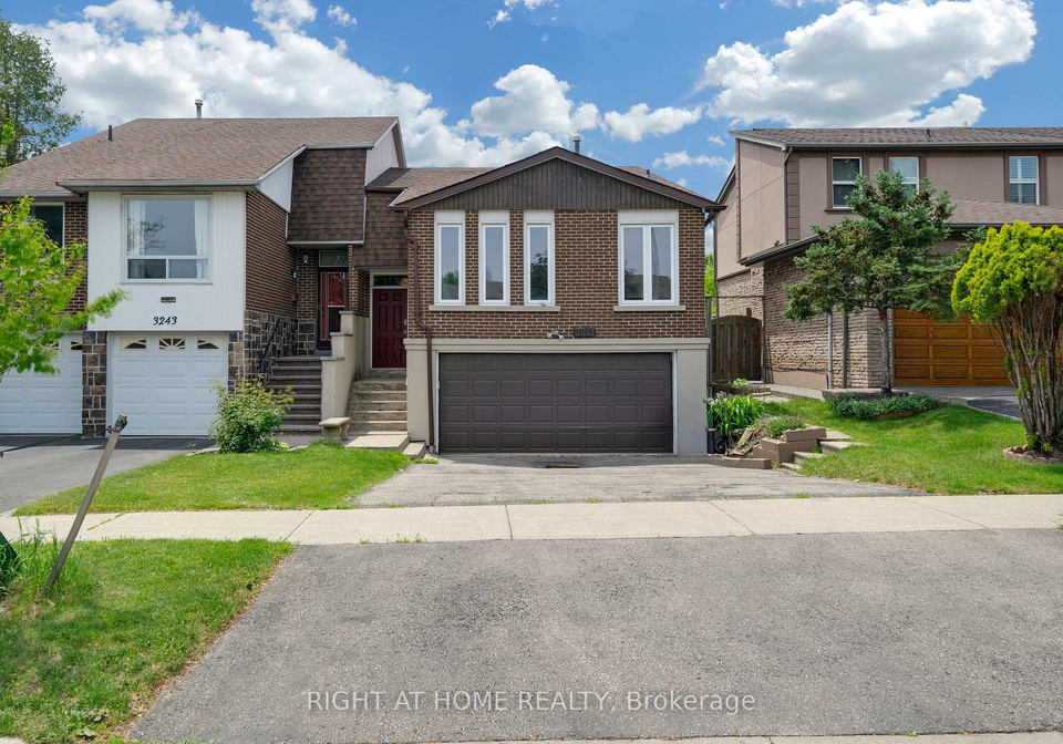 3241-mccarthy-court-mississauga-ontario-w13721040