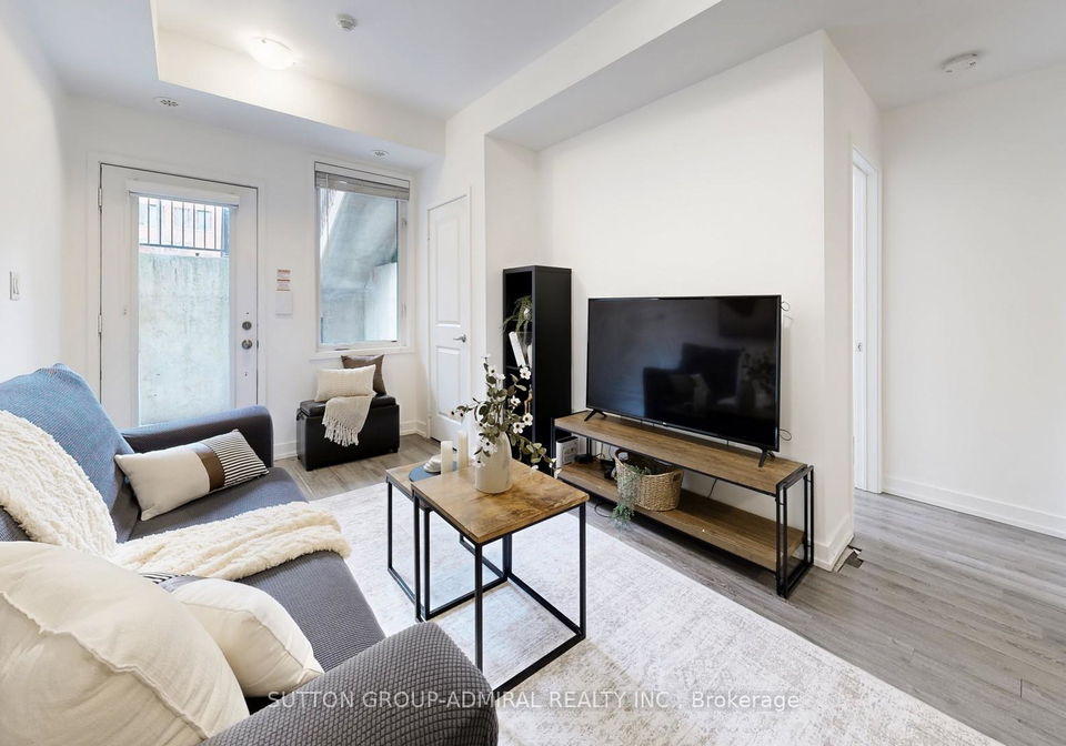 867-wilson-avenue-toronto-york-ontario-w13721062