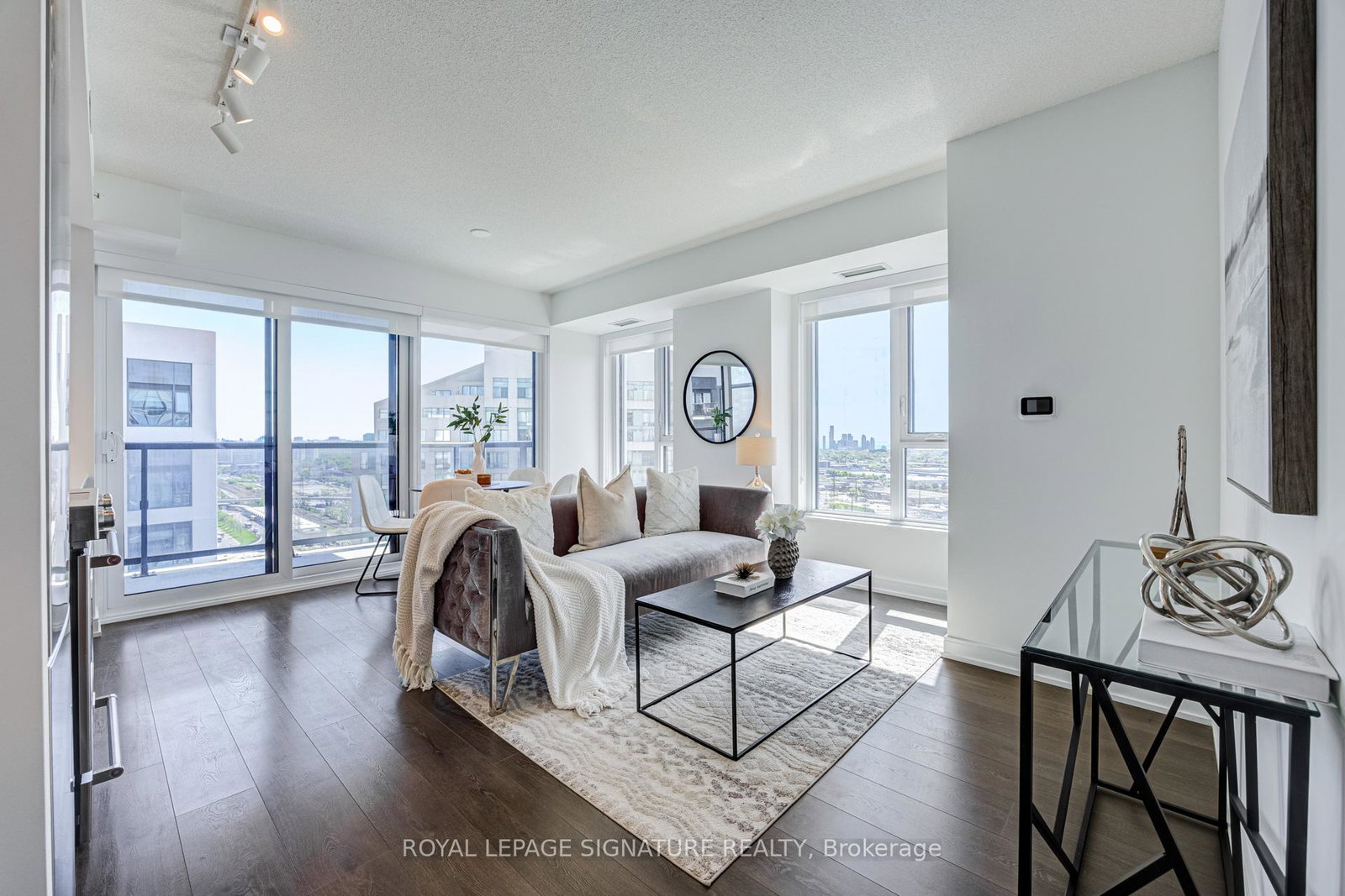 30-samuel-wood-way-toronto-etobicoke-ontario-w13721112