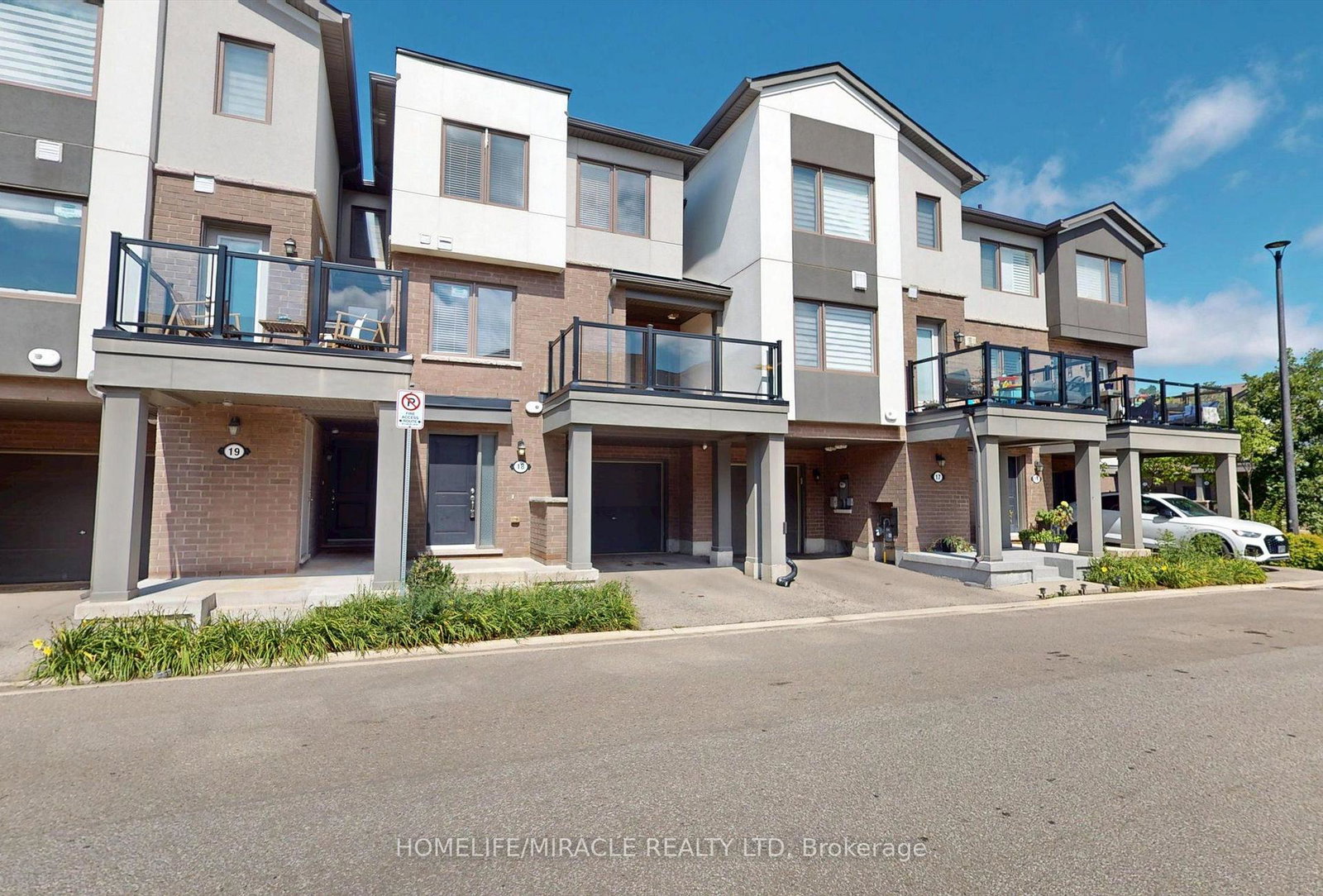 1125-leger-way-milton-ontario-w13721184