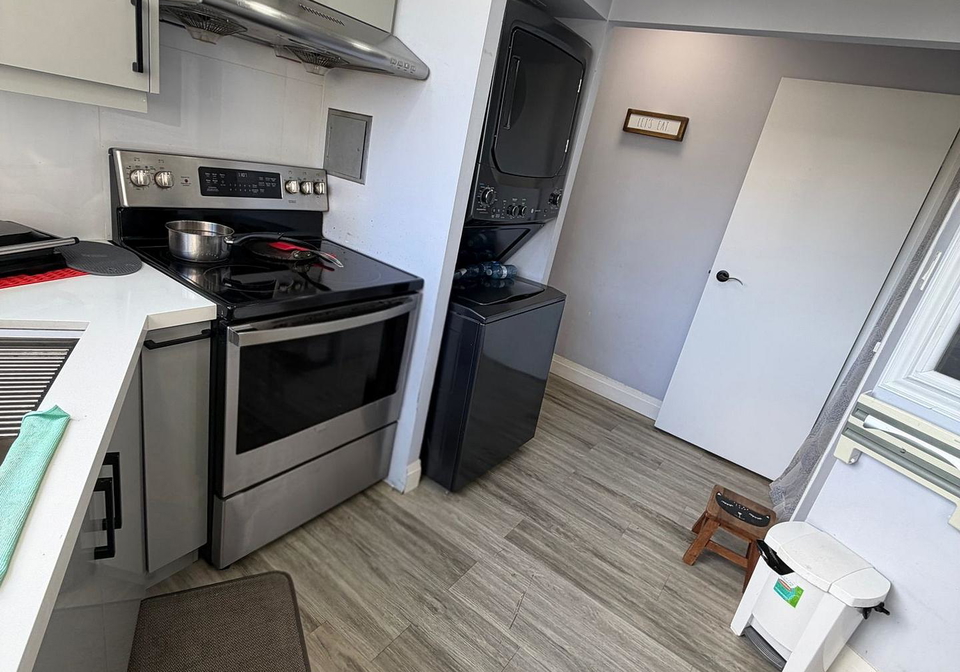 3700-kaneff-crescent-mississauga-ontario-w13721192