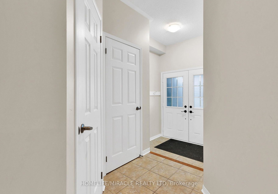 15-chetholme-place-e-halton-hills-ontario-w13721356
