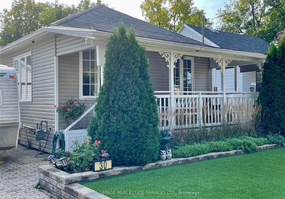 30-college-street-halton-hills-ontario-w13721360