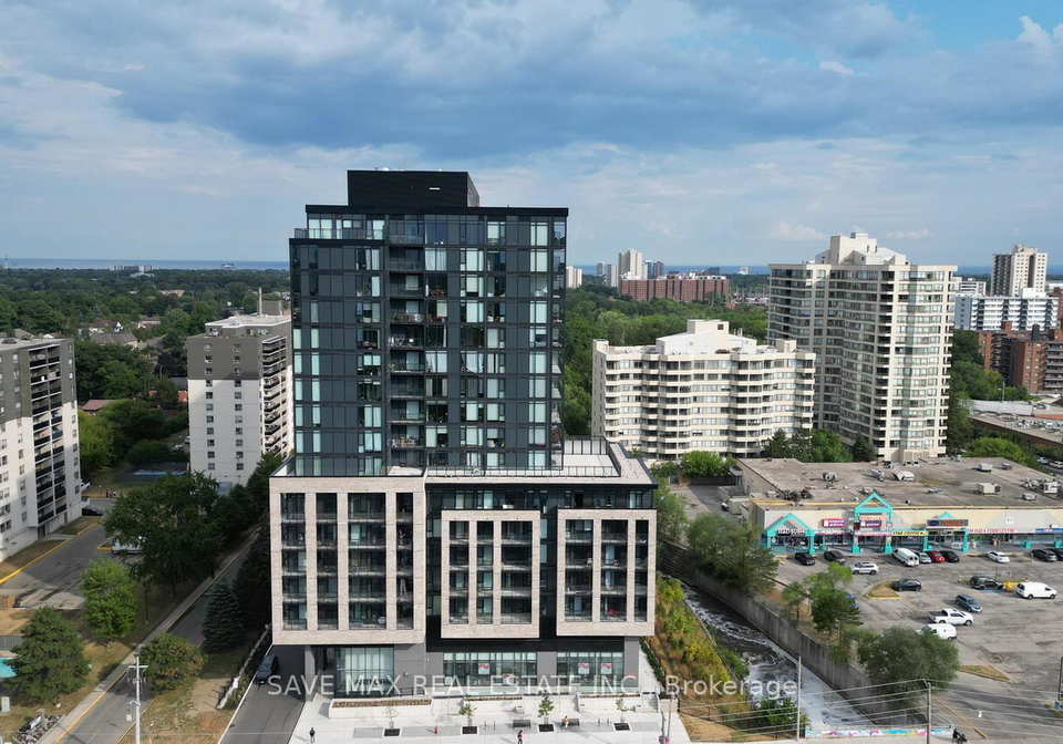 86-dundas-street-e-mississauga-ontario-w13721552