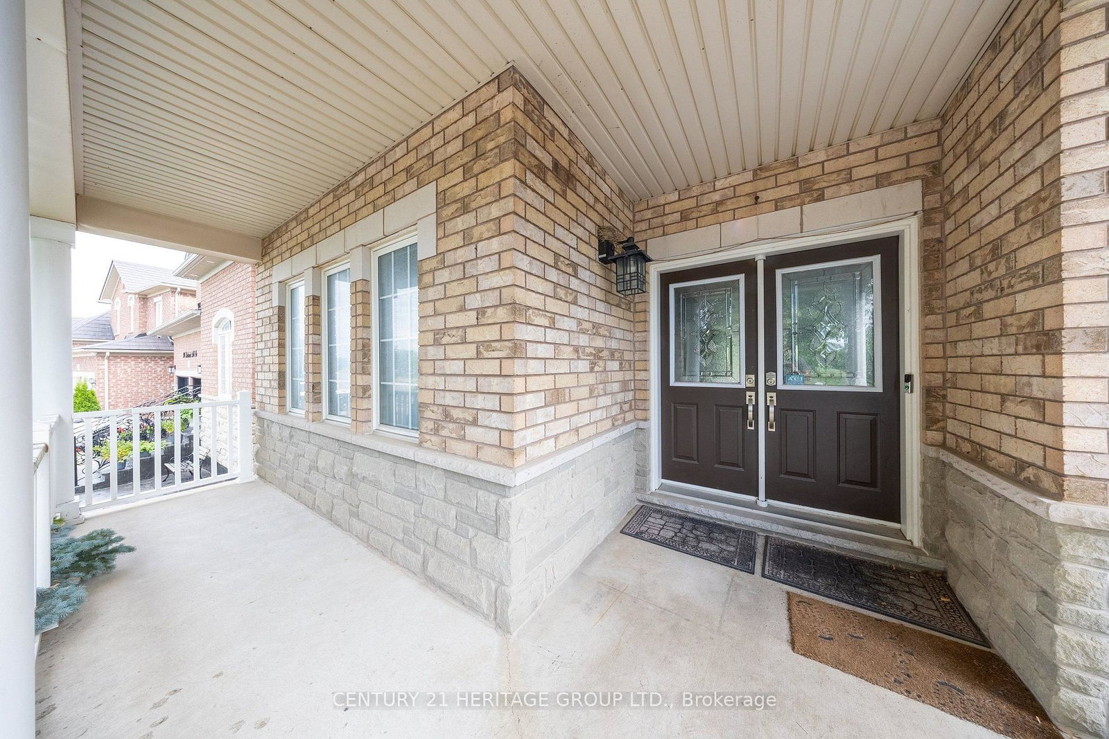 92-edenbrook-hill-drive-brampton-ontario-w13721582