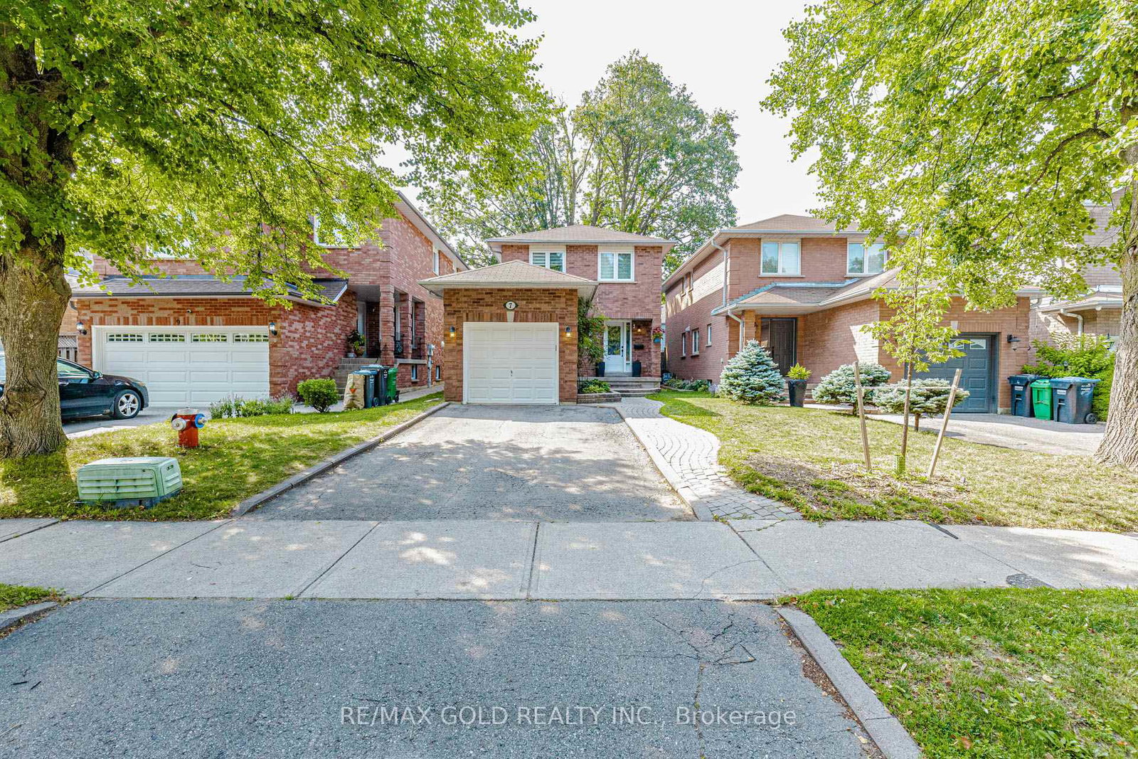 7-clipstone-court-brampton-ontario-w13721588