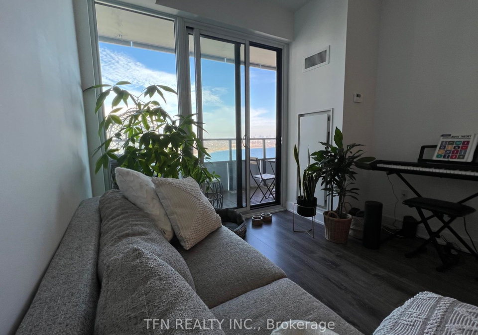 20-shorebreeze-drive-toronto-etobicoke-ontario-w13721668