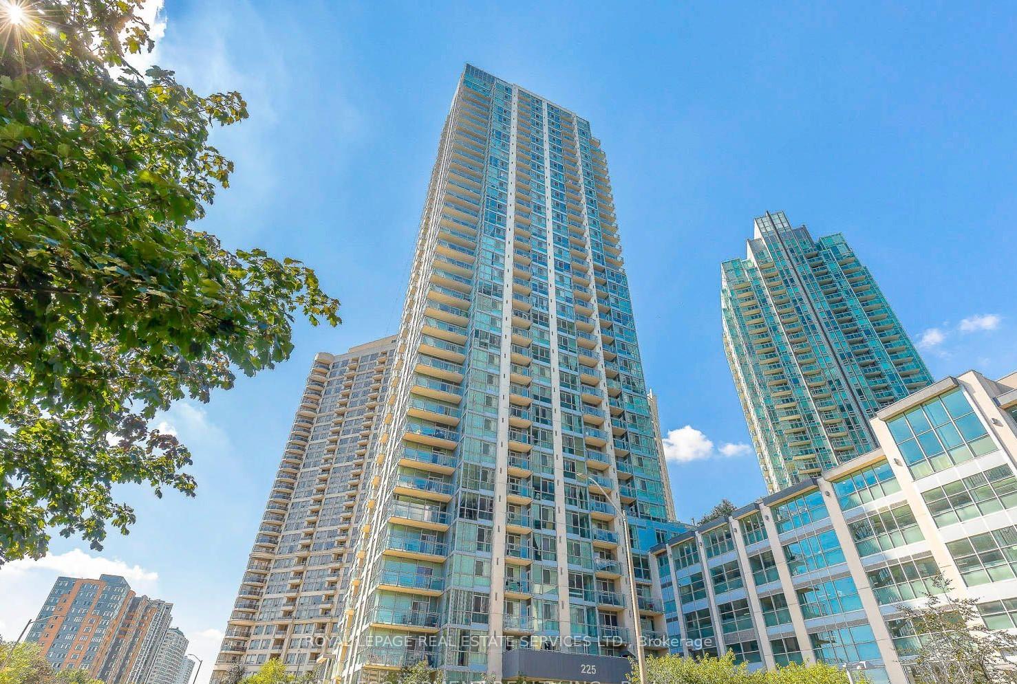 225-webb-drive-mississauga-ontario-w13721742