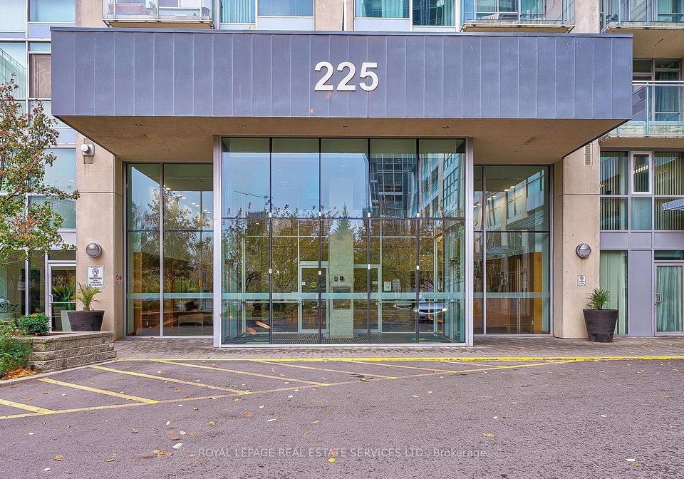 225-webb-drive-mississauga-ontario-w13721742