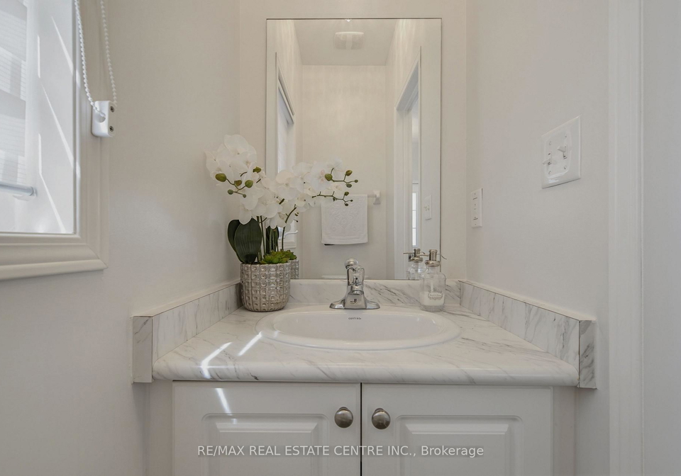 16-gulfbrook-circle-brampton-ontario-w13721750
