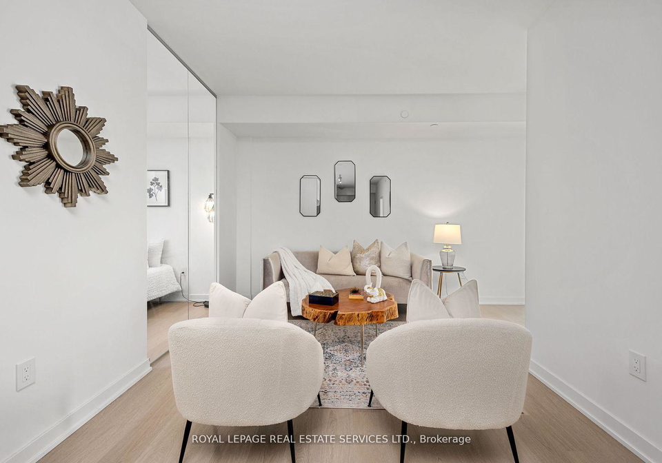 859-the-queensway-toronto-etobicoke-ontario-w13722040