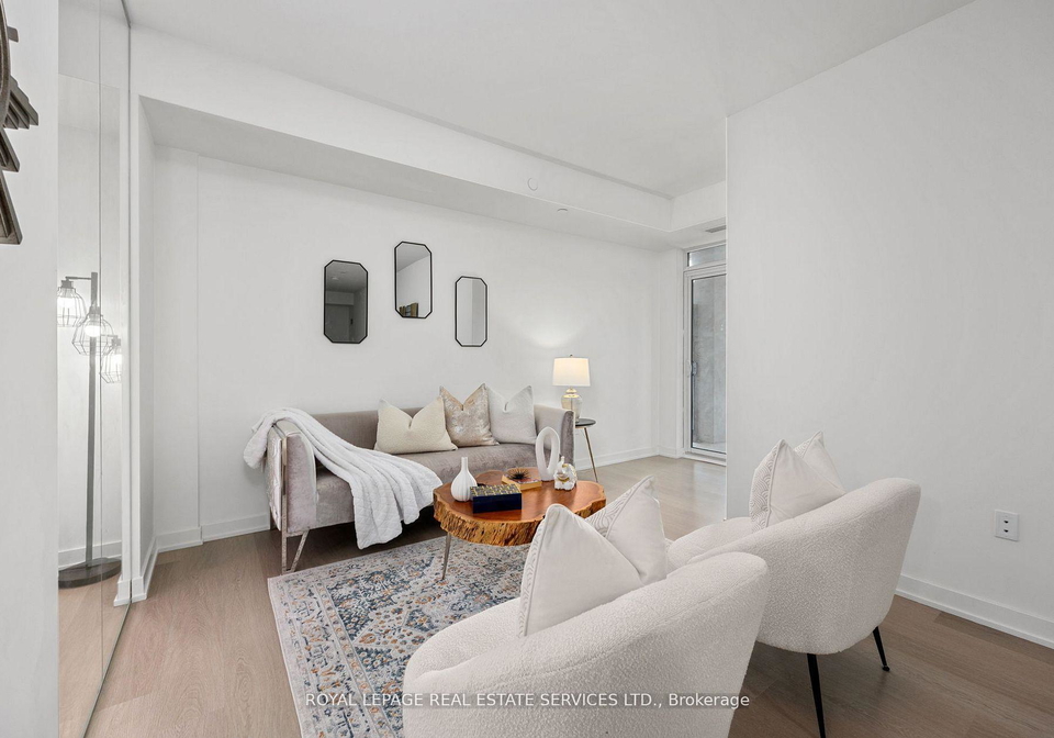 859-the-queensway-toronto-etobicoke-ontario-w13722040