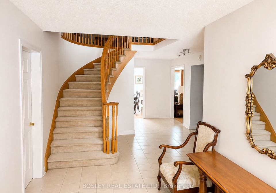 1606-heritage-way-oakville-ontario-w13722088