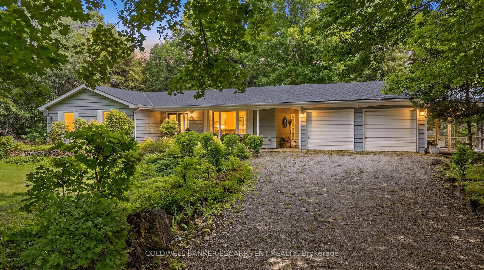 7470-22-side-road-halton-hills-ontario-w13722096