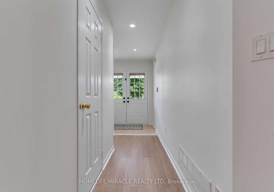 4191-goldenrod-crescent-mississauga-ontario-w13722114