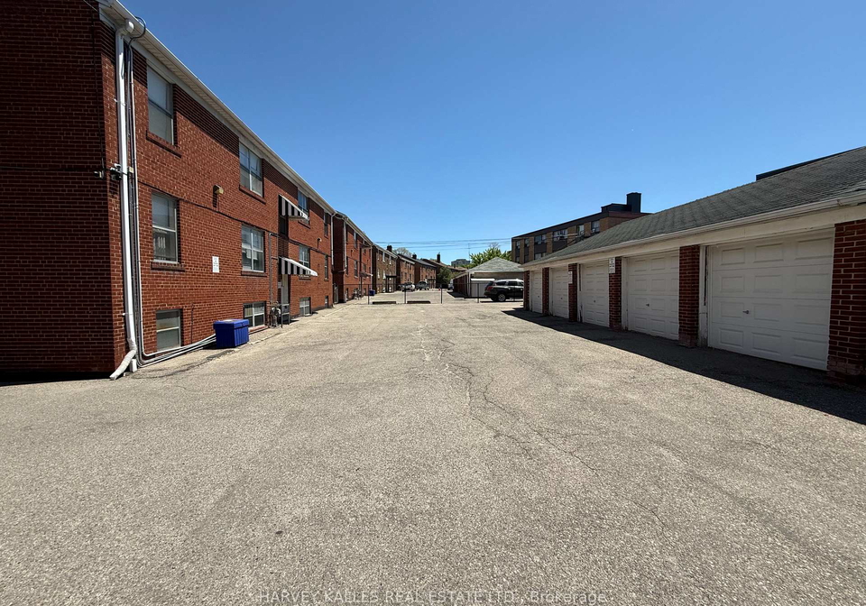 88-trethewey-drive-toronto-north-york-ontario-w13722174