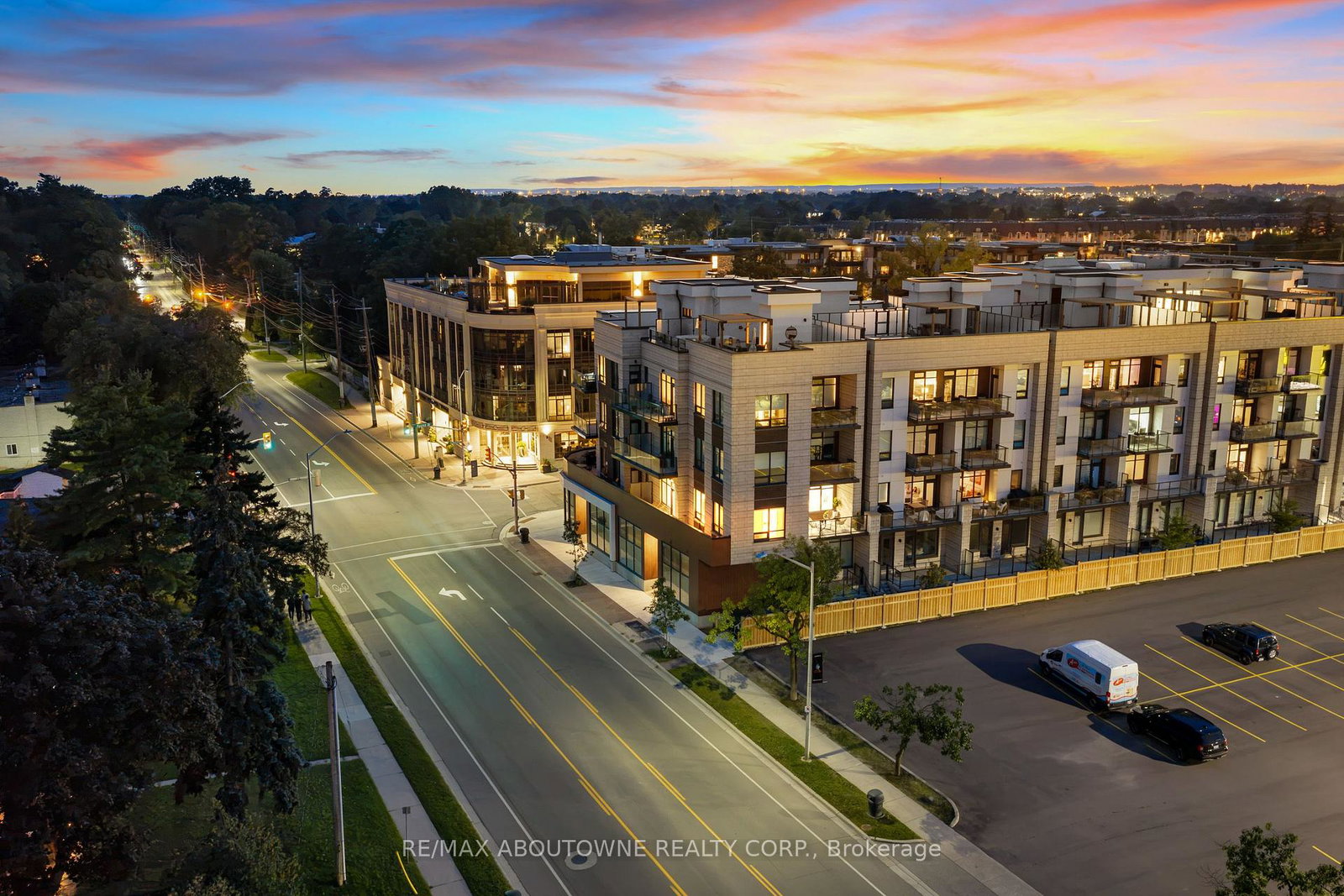 123-maurice-drive-oakville-ontario-w13722270