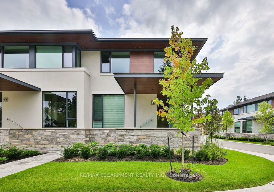 10-maple-grove-drive-oakville-ontario-w13722284