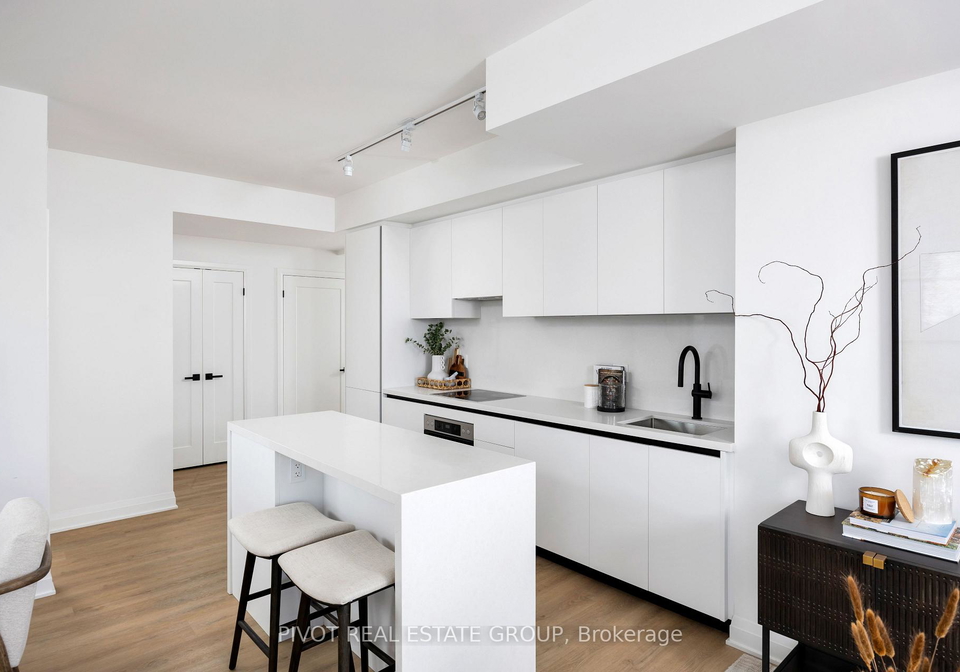 4023-the-exchange-mississauga-ontario-w13722324