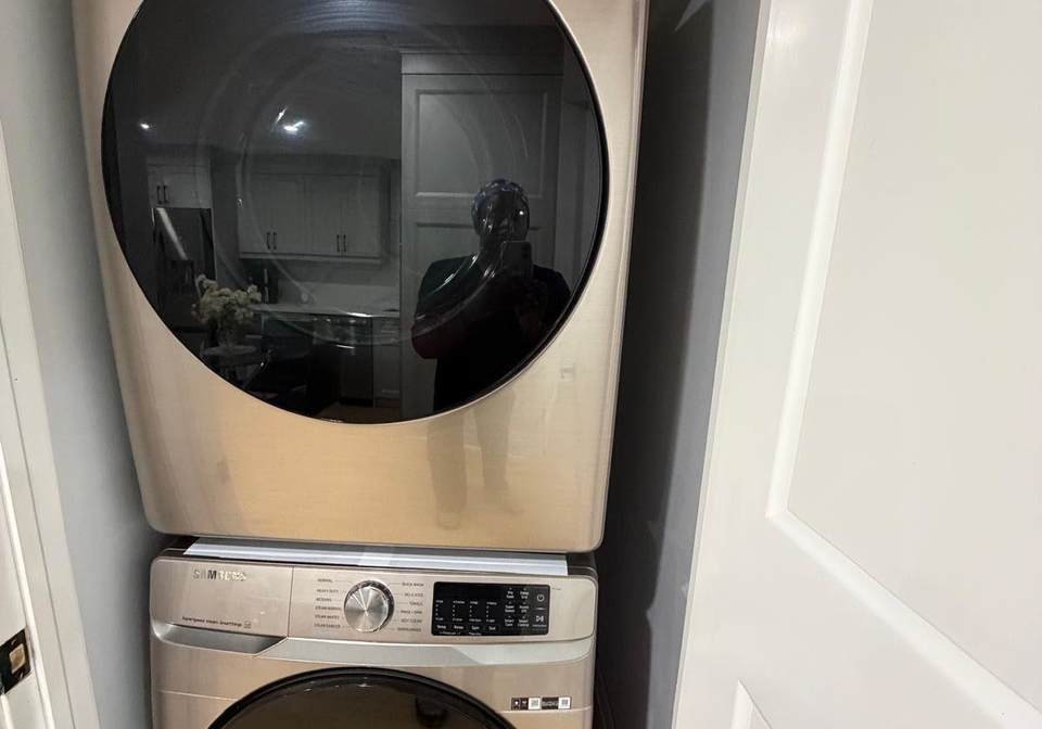 4-stellarton-crescent-brampton-ontario-w13722330