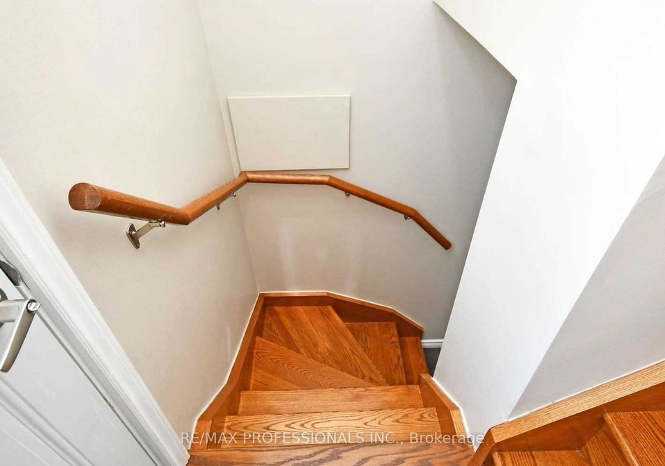 1072-alexandra-avenue-mississauga-ontario-w13722546