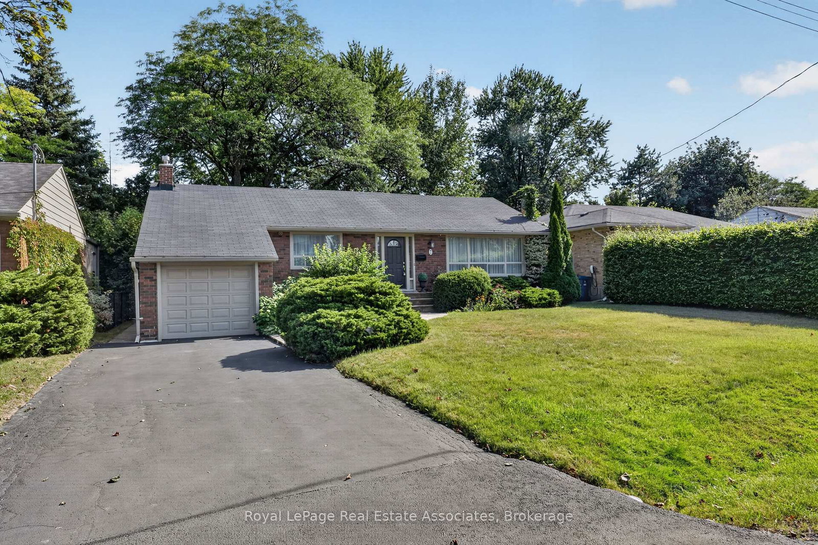 7-greening-crescent-toronto-etobicoke-ontario-w13722596