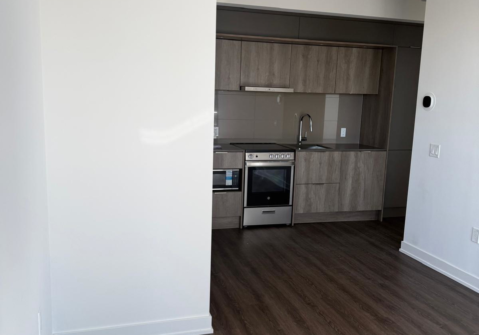 448-burnhamthorpe-road-w-mississauga-ontario-w13722664