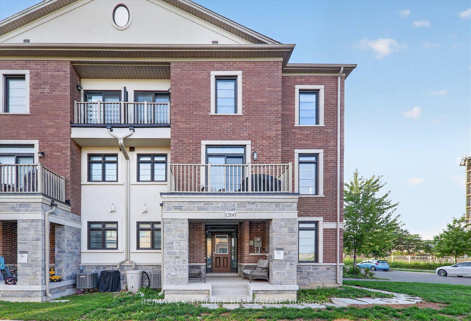 1260-restivo-lane-milton-ontario-w13722698