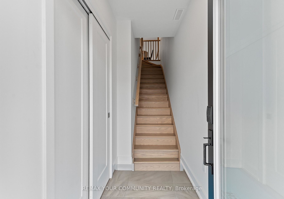 15-acorn-avenue-toronto-etobicoke-ontario-w13722724