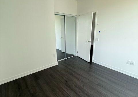 4010-eglinton-avenue-w-toronto-etobicoke-ontario-w13722762