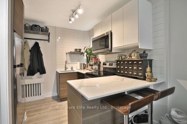 112-alder-crescent-toronto-etobicoke-ontario-w13722930