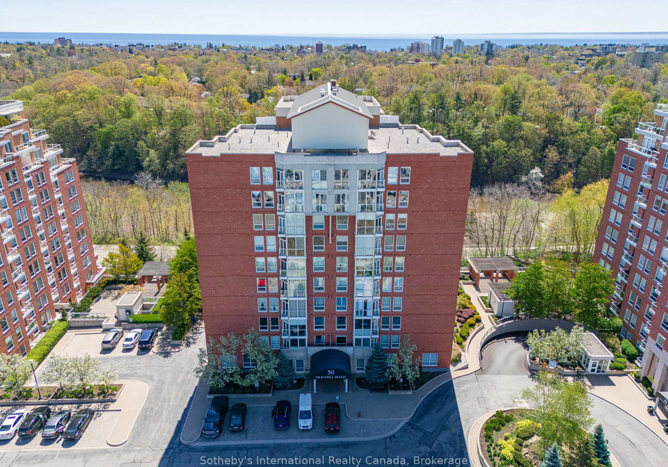 50-old-mill-road-oakville-ontario-w13723128