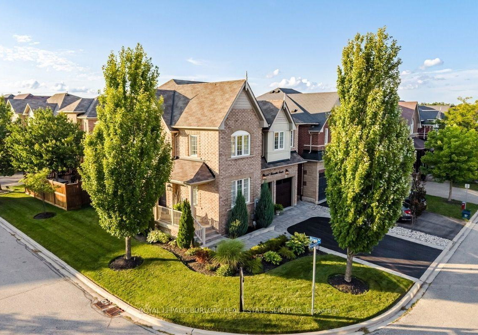 413-kincardine-terrace-milton-ontario-w13723148