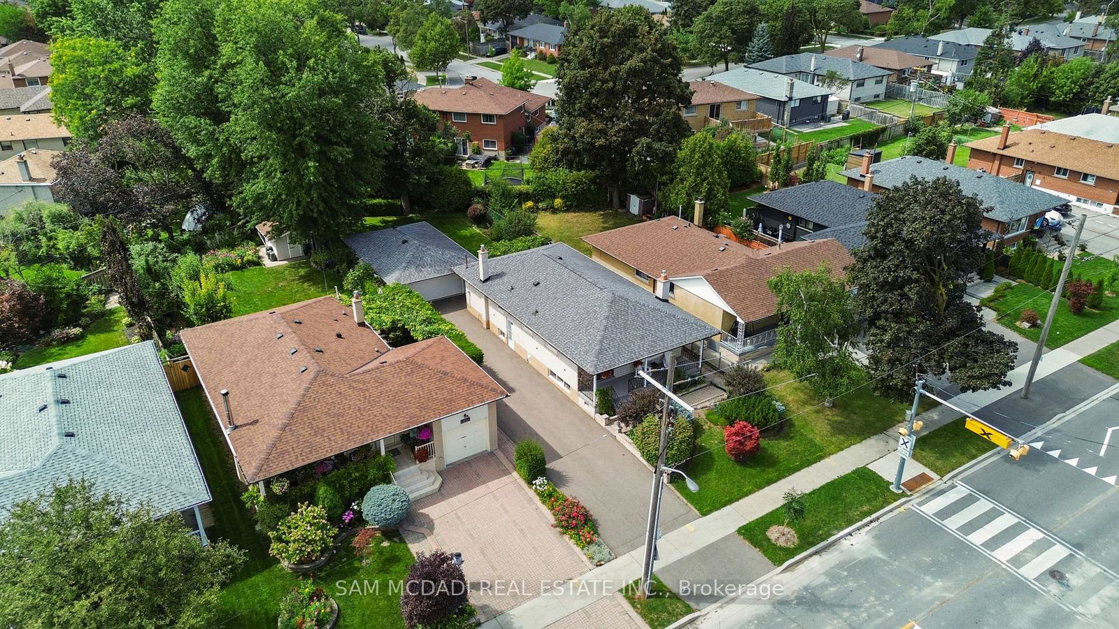 248-wellesworth-drive-toronto-etobicoke-ontario-w13723244