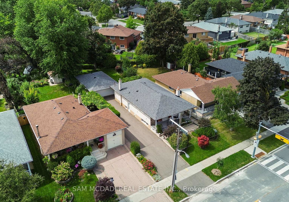 248-wellesworth-drive-toronto-etobicoke-ontario-w13723244
