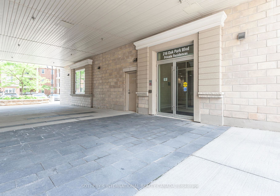 216-oak-park-boulevard-oakville-ontario-w13723524
