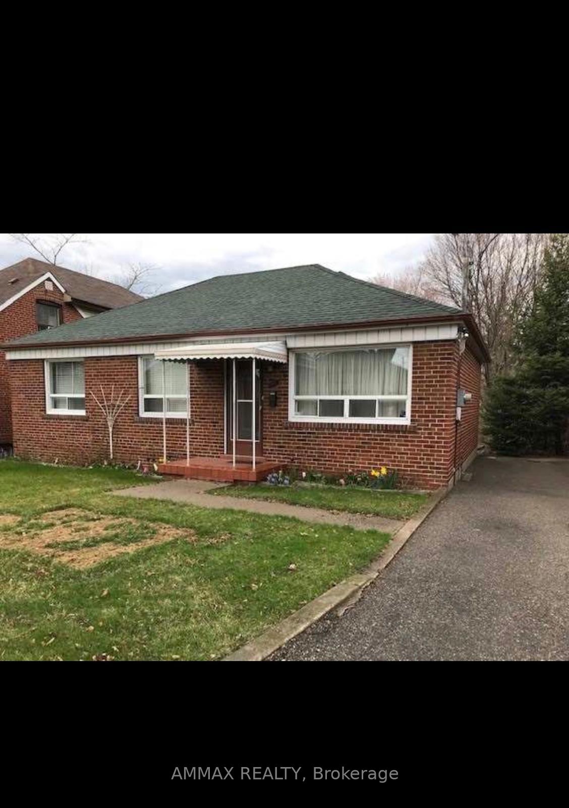 42-arrowsmith-avenue-toronto-north-york-ontario-w13723532