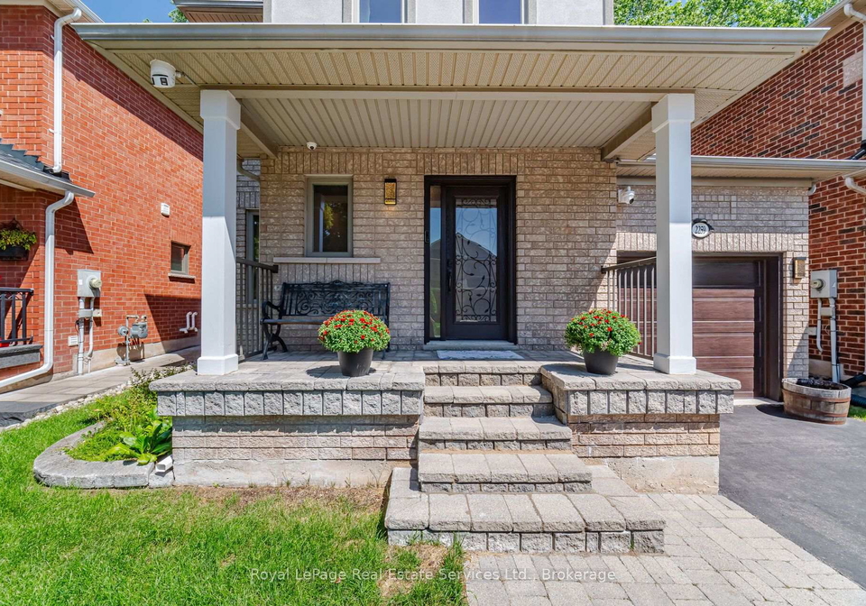 2259-empire-crescent-burlington-ontario-w13723548
