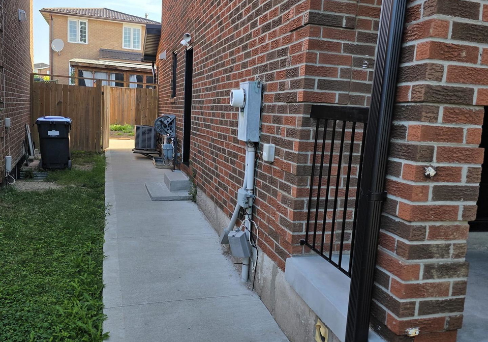 17-alabaster-drive-brampton-ontario-w13723752