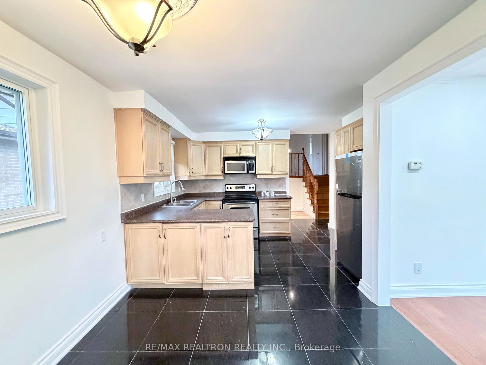 3948-midhurst-lane-mississauga-ontario-w13723810