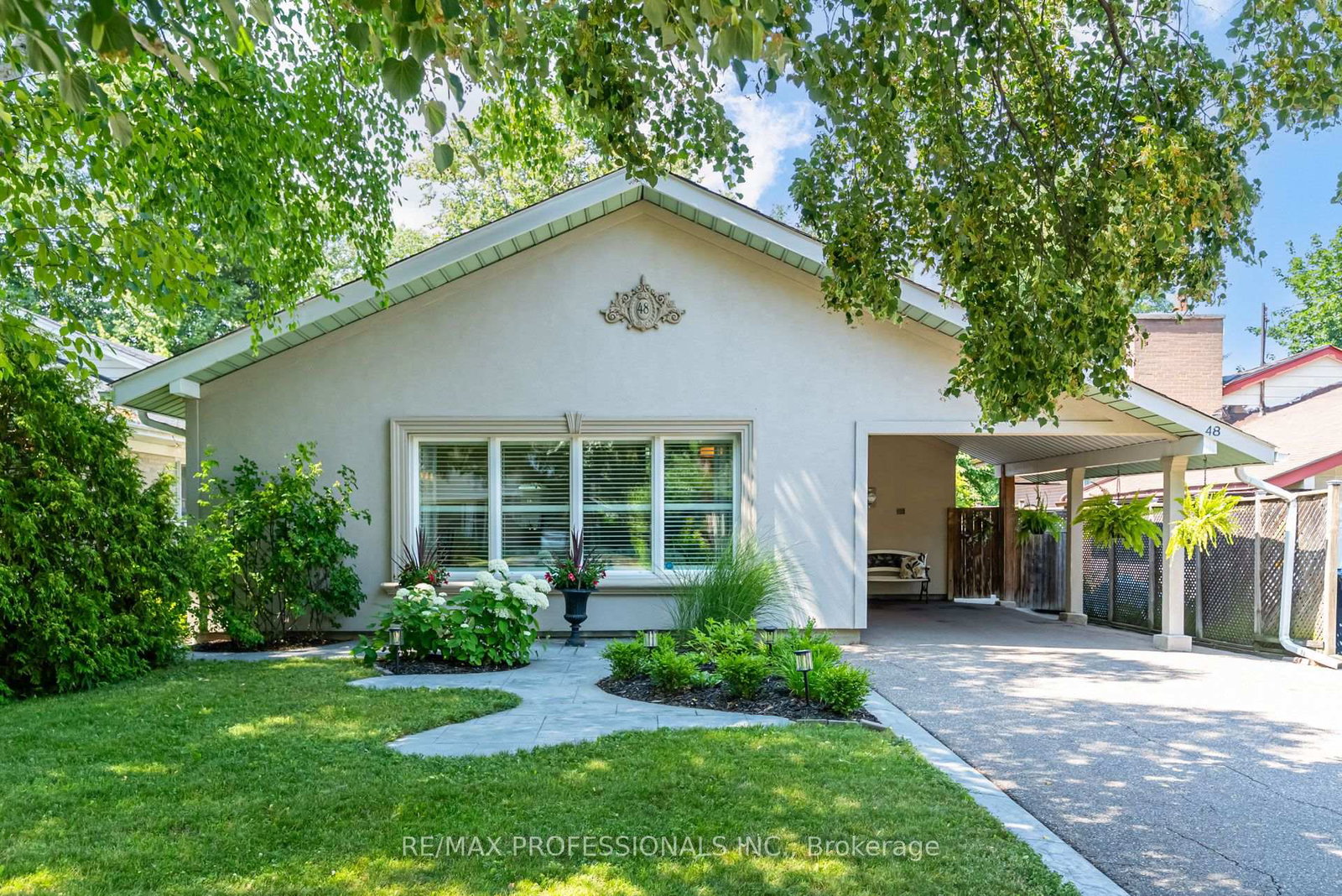 48-genthorn-avenue-toronto-etobicoke-ontario-w13723908