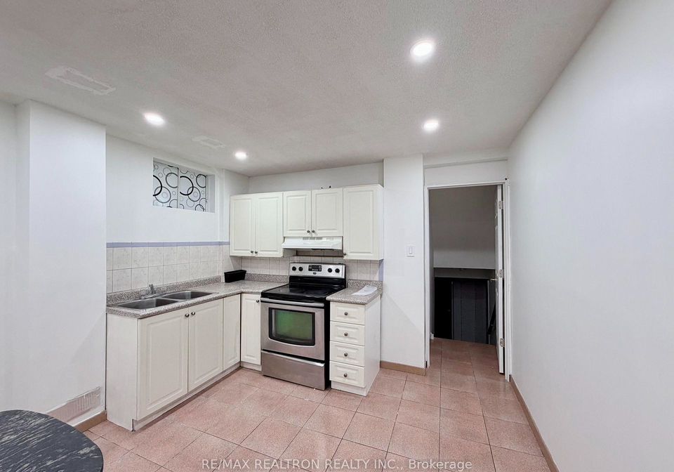 3948-midhurst-lane-mississauga-ontario-w13724014