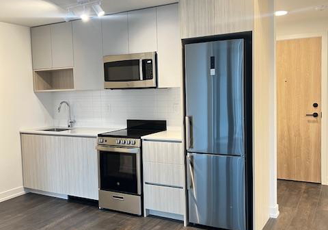 799-the-queensway-toronto-etobicoke-ontario-w13724034