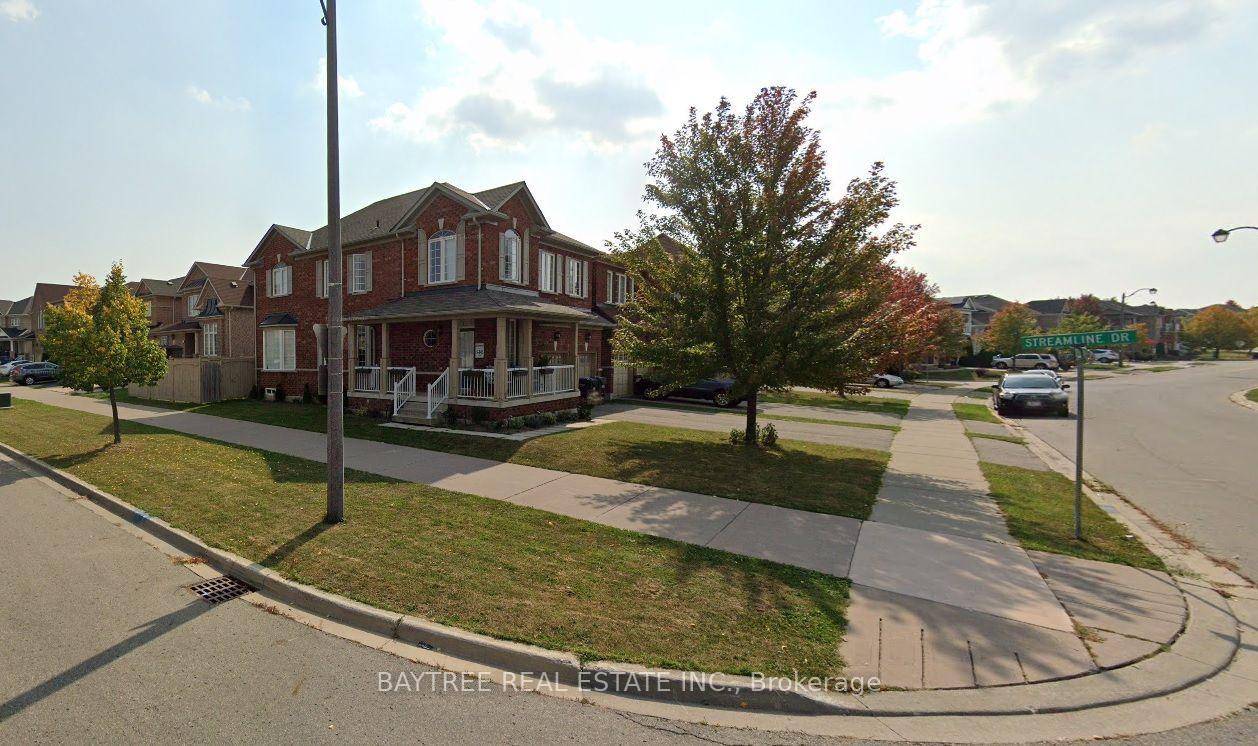 54-streamline-drive-brampton-ontario-w13724064