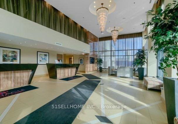 3985-grand-park-drive-mississauga-ontario-w13724194