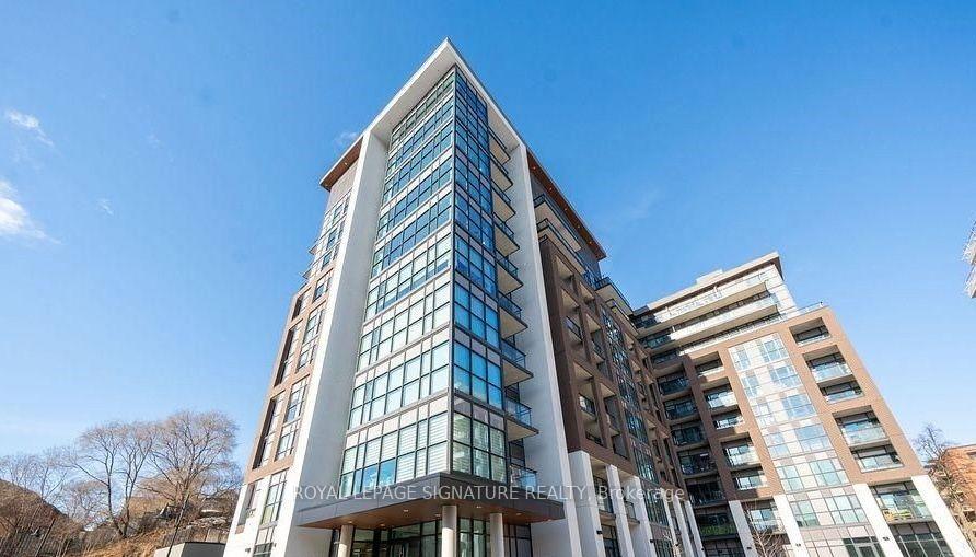 25-neighbourhood-lane-toronto-etobicoke-ontario-w13724268