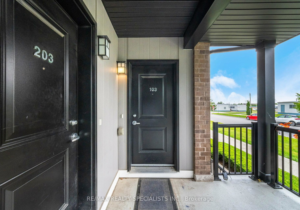 1208-main-street-e-milton-ontario-w13724296