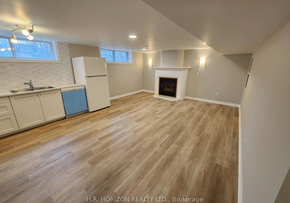 343-henderson-street-caledon-ontario-w13724340