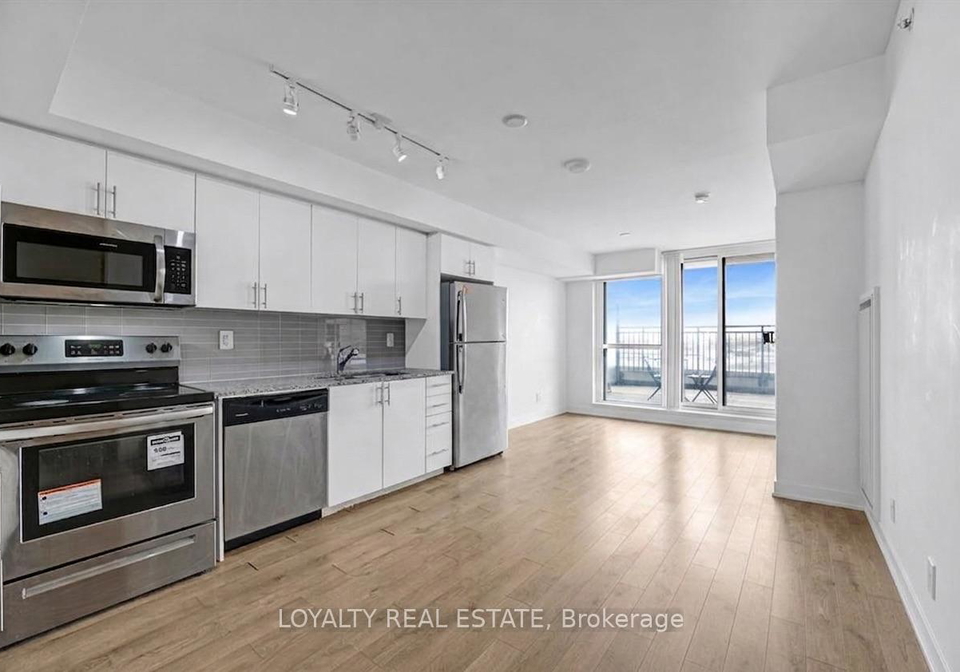 3091-dufferin-street-toronto-north-york-ontario-w13724412
